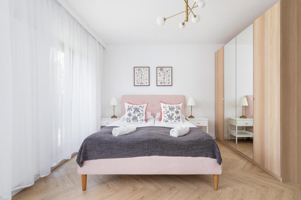 Ceglana Park Bright Balcony & Parking By Renters * Kattowitz