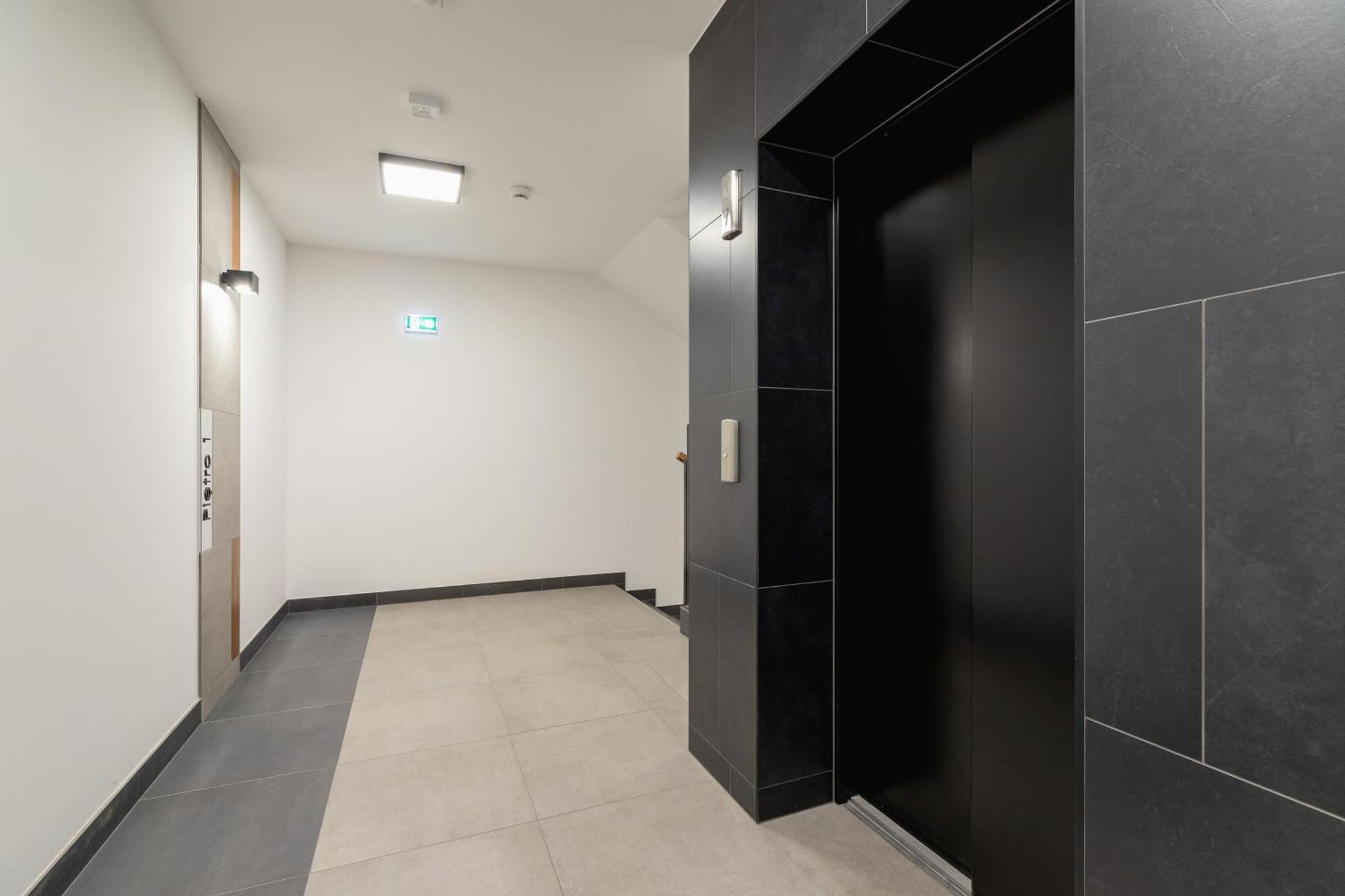 Ceglana Park Bright Balcony & Parking By Renters Apartment Kattowitz