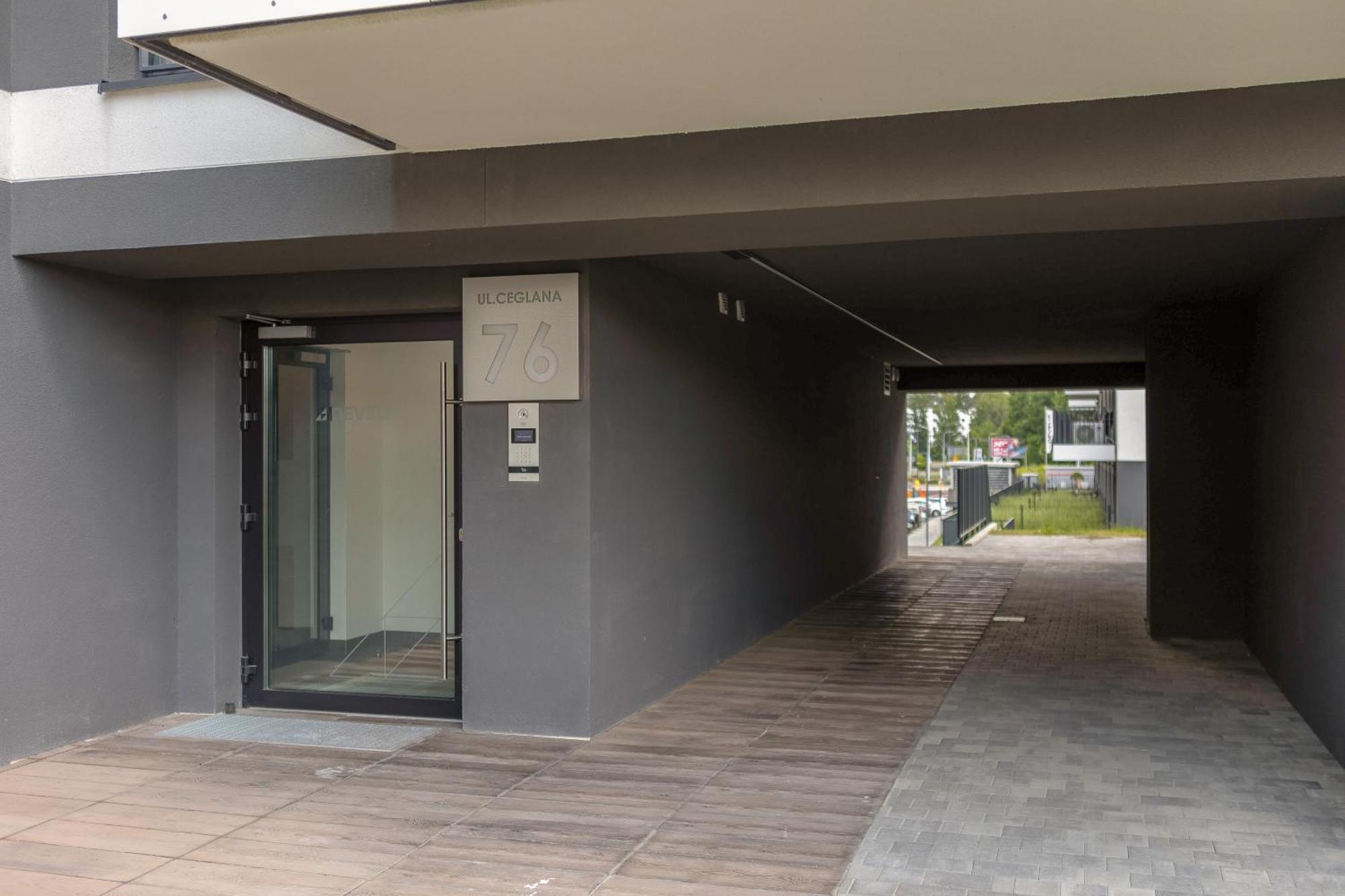 Ceglana Park Bright Balcony & Parking By Renters Apartment Kattowitz